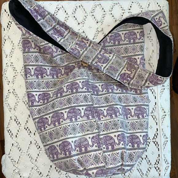 Canvas Elephant Print Hobo Sling Bag - Picture 9 of 10